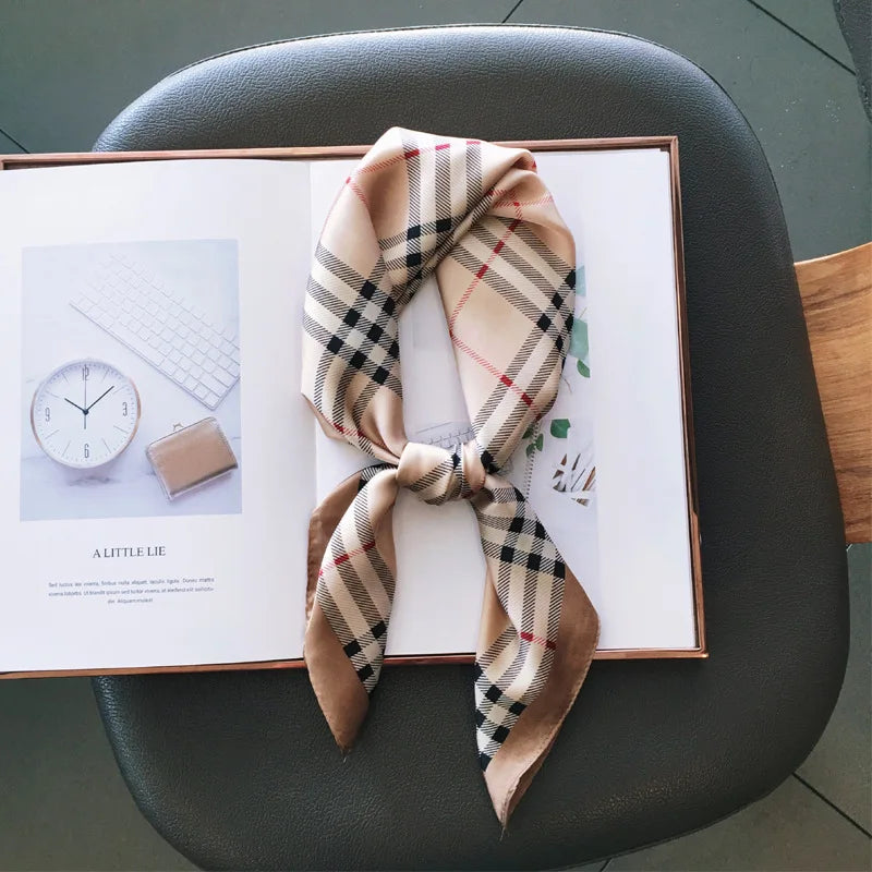 Wholesale 1026A Custom Logo Brand Designer 70*70 Digital Printing Square Satin Silk Scarf for Women Stylish Luxury High Quality